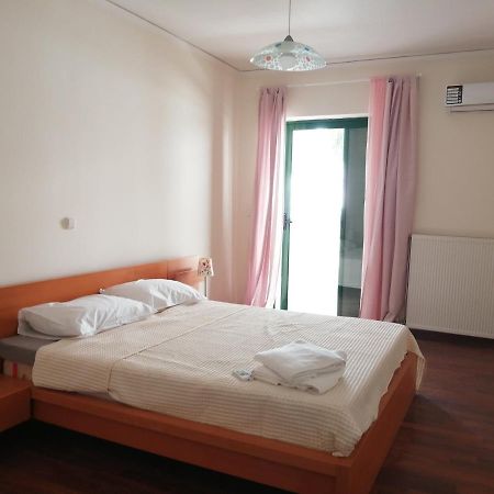 Spacious Apartment In Nafplio City Center מראה חיצוני תמונה